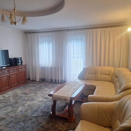 Hotel W Dobieszkowie Stryków Extérieur photo